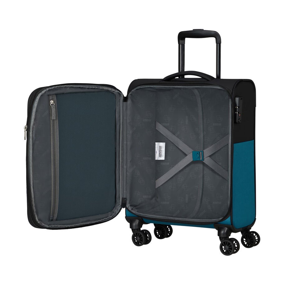 American Tourister Daring Dash Spinner Carry-On — Black/Blue